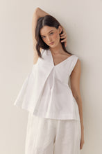 Load image into Gallery viewer, Double v-neck top