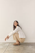 Load image into Gallery viewer, Linen collared blouse