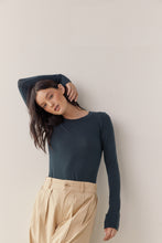 Load image into Gallery viewer, Wool Tencel blend crew neck knit top