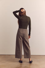 Load image into Gallery viewer, Wide leg ankle trousers