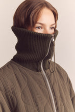 Load image into Gallery viewer, High neck rib collar cotton quilt jacket
