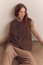 Load image into Gallery viewer, Color block wool blend shepherd reversible vest
