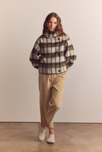 Load image into Gallery viewer, Cropped corduroy baggy pants