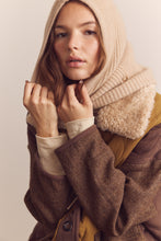 Load image into Gallery viewer, Patch quilted wool blend detachable fur collar coat