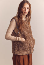Load image into Gallery viewer, Wool blend shepherd reversible vest