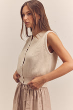 Load image into Gallery viewer, Button-down sleeveless sweater