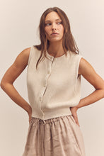 Load image into Gallery viewer, Button-down sleeveless sweater