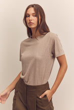 Load image into Gallery viewer, Short sleeve linen t shirt