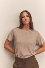 Load image into Gallery viewer, Short sleeve linen t shirt
