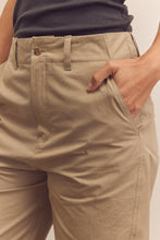 Load image into Gallery viewer, Mid-rise cotton trousers