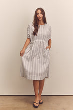 Load image into Gallery viewer, Waist shirring midi dress