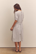 Load image into Gallery viewer, Waist shirring midi dress