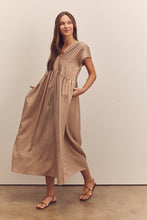 Load image into Gallery viewer, Pin-tucked midi dress