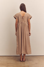 Load image into Gallery viewer, Pin-tucked midi dress