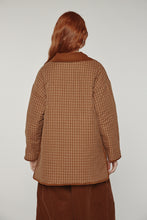 Load image into Gallery viewer, Reversible quilted cotton jacket