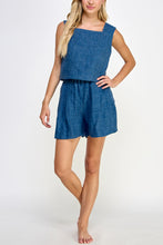 Load image into Gallery viewer, Boxed linen crop Top