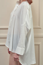 Load image into Gallery viewer, Collarless loose fit long sleeve shirts