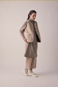 Wool cotton blended reversible vest