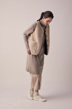 Load image into Gallery viewer, Wool Turtleneck midi dress
