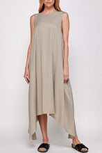 Load image into Gallery viewer, Hanky hem midi dress