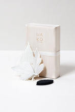 Load image into Gallery viewer, Wooden Box Set of 5 With Incense Mat