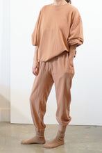 Load image into Gallery viewer, Garment dye cotton sweatshirt