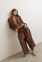 Load image into Gallery viewer, Crop plaid linen jacket