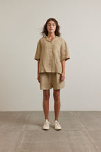 Load image into Gallery viewer, Notched collar gingham shirts