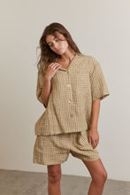 Load image into Gallery viewer, Notched collar gingham shirts
