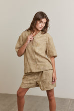 Load image into Gallery viewer, Notched collar gingham shirts