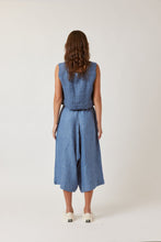 Load image into Gallery viewer, Boxed linen crop Top