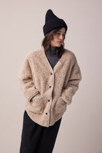 Load image into Gallery viewer, Wool blended fur cardigan jacket
