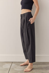 Pleated taped pants
