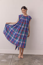 Load image into Gallery viewer, Pleated tie knee dress
