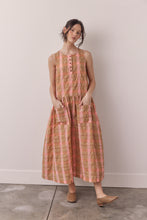 Load image into Gallery viewer, Sleeveless button-down midi dress

