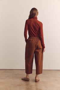 Pleated drawstring pants