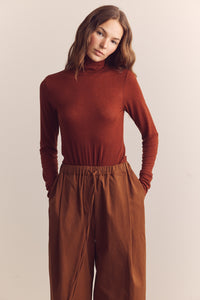 Pleated drawstring pants