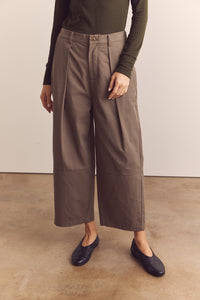 Wide leg ankle trousers