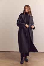 Load image into Gallery viewer, Wool blend maxi coat
