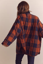 Load image into Gallery viewer, Reversible patched quilt Jacket
