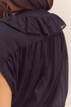 Load image into Gallery viewer, Ruffled collar blouse
