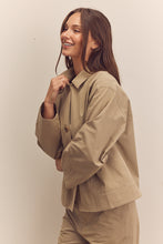 Load image into Gallery viewer, Button-down cotton worker jacket
