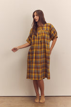 Load image into Gallery viewer, Wide shirring sleeve knee dress
