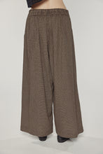 Load image into Gallery viewer, Wide leg straight pants
