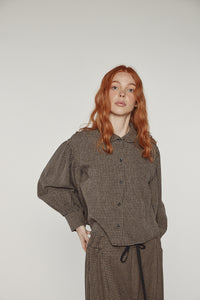 Volume sleeve blouse