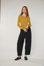 Load image into Gallery viewer, Wool blend pintuck pants
