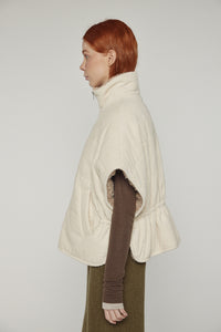 Reversible high-neck vest