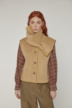 Load image into Gallery viewer, Wool-blended scarf vest
