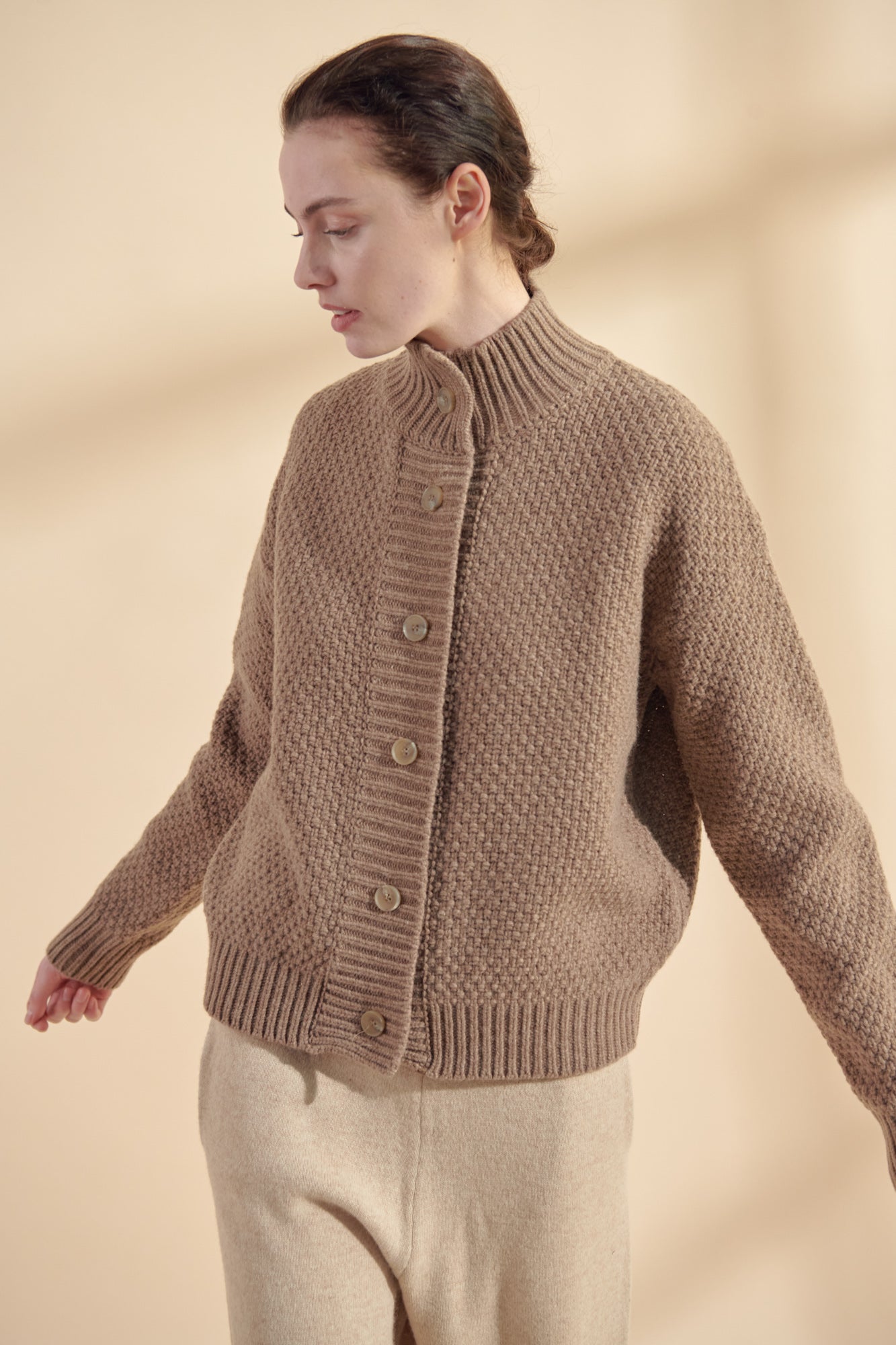 Wool high neck sweater cardigan – amente