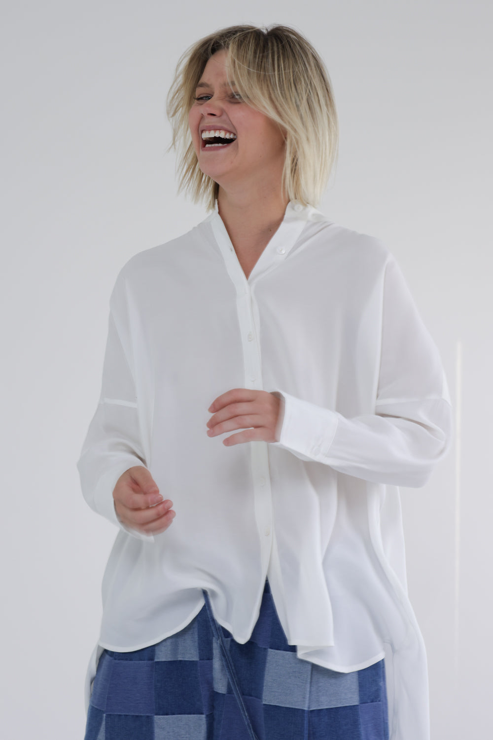 Collarless loose fit long sleeve shirts